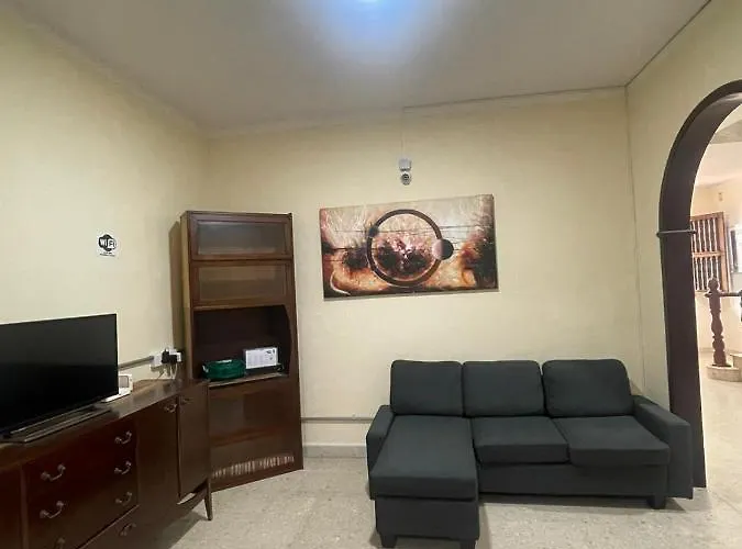 Private St Julians * سانت جوليان